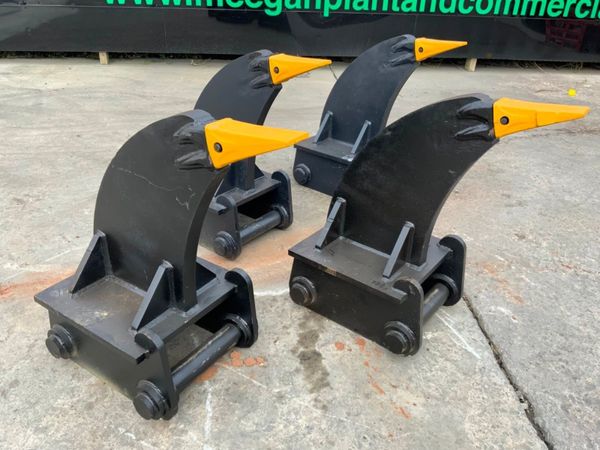 RIPPER TOOTH.....80mm PINS..... 20 TON.....898. 319102154