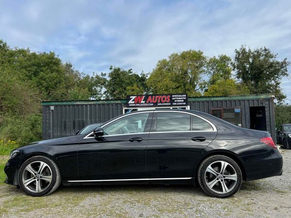 191 Mercedes-Benz E-Class 319103938