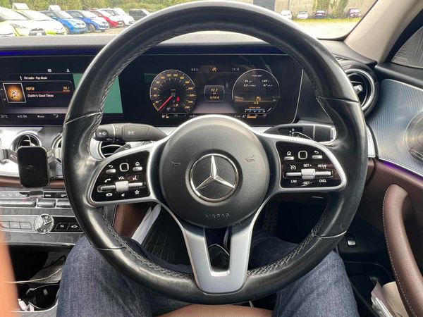 191 Mercedes-Benz E-Class 319103946