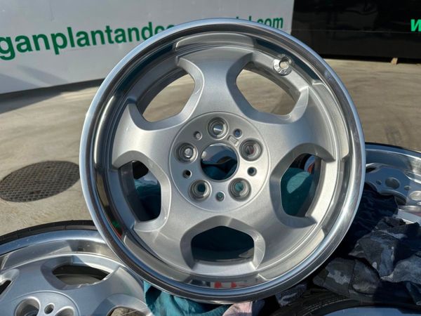 GENUINE..CONTOURS...BMW ALLOYS...17 INCH. 319539522