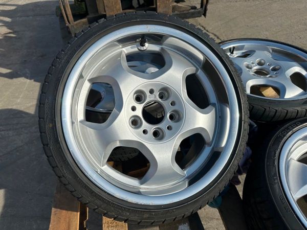 GENUINE..CONTOURS...BMW ALLOYS...17 INCH. 319539535