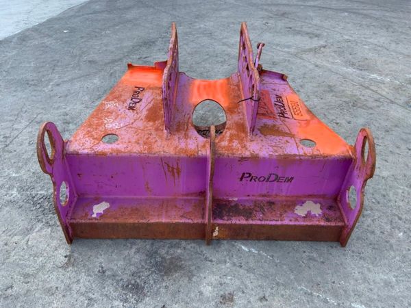 PRODEM PALLET FORK CARRIAGE.........55581. 319568333