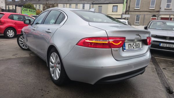 Jaguar XE 2017 automatic AA APPROVED 319771166
