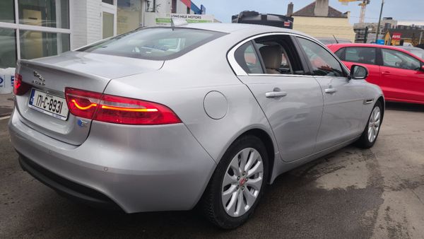 Jaguar XE 2017 automatic AA APPROVED 319771168