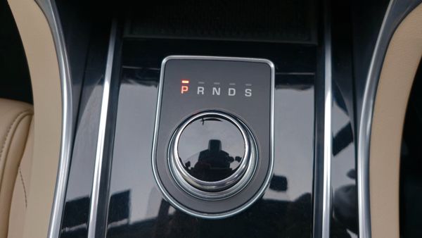 Jaguar XE 2017 automatic AA APPROVED 319771211
