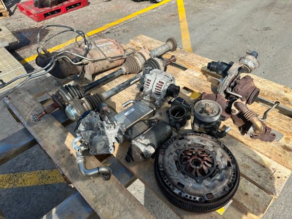 2013 Vw transporter engine parts 310052906