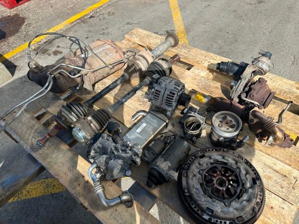 2013 Vw transporter engine parts 310052907