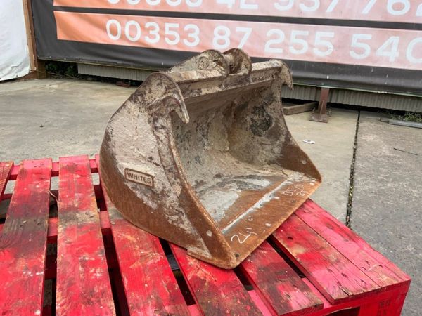 24" MINI DIGGER BUCKET....35mm PINS.........1355 310076595