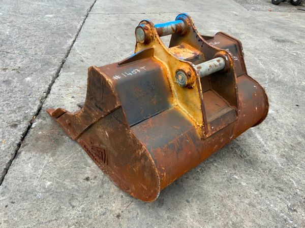 36" RHINOX BUCKET......60mm PINS........1407. 310092139