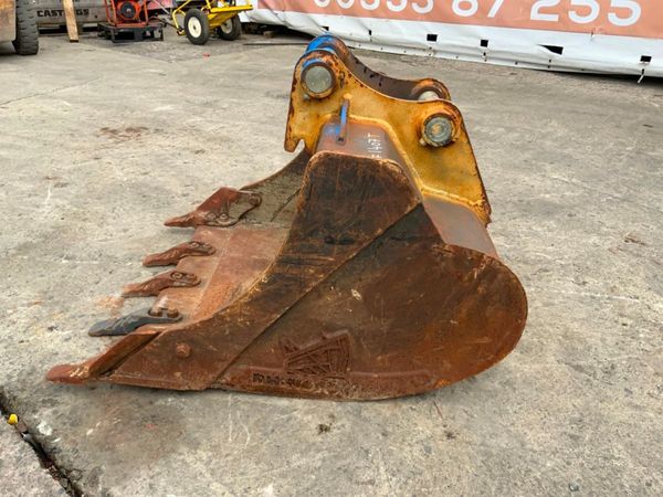 36" RHINOX BUCKET......60mm PINS........1407. 310092140