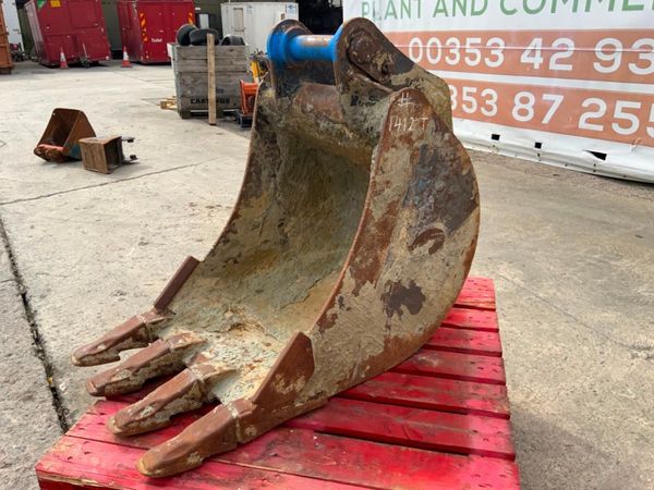 24" STRICKLAND BUCKET.....60mm PINS.......1412T 310169043