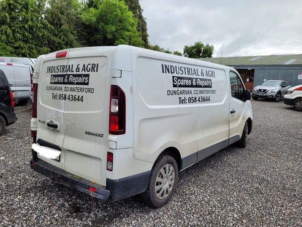 2021 Renault Trafic *For Parts* 310428621