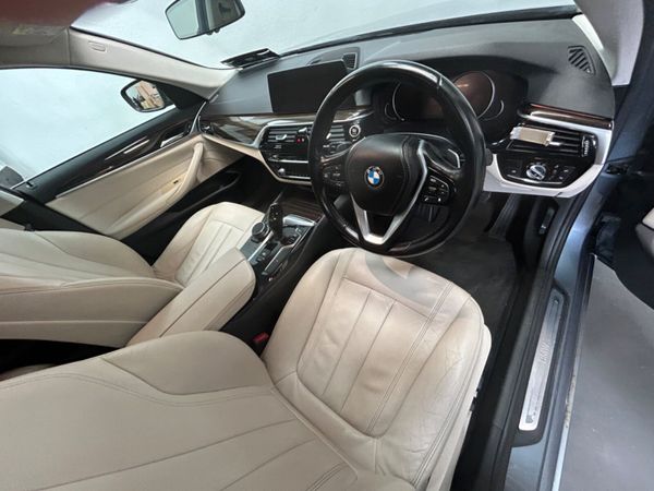 181 BMW 520D SE EDITION AUTO = F.S.H= NEW NCT 310733917