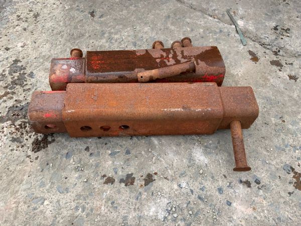 2.5mt x 1.1mt MANHOLE SHORING  BOX.........129 310878785