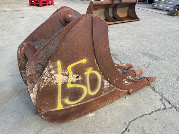 24" MILLAR SCOOP BUCKET...80mm PINS......150. 310976477