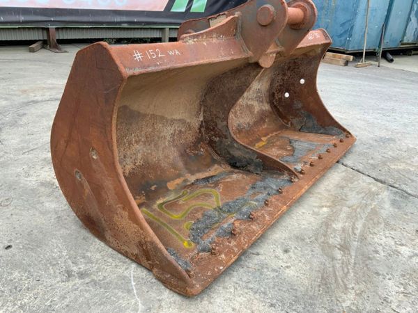 84" HILL GRADING BUCKET.....80mm PINS.....152.. 310978420