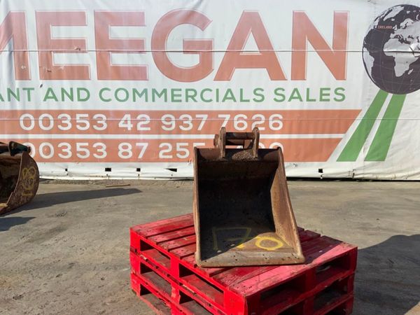 24" DIGGING BUCKET...50mm PINS.......170. 310970359