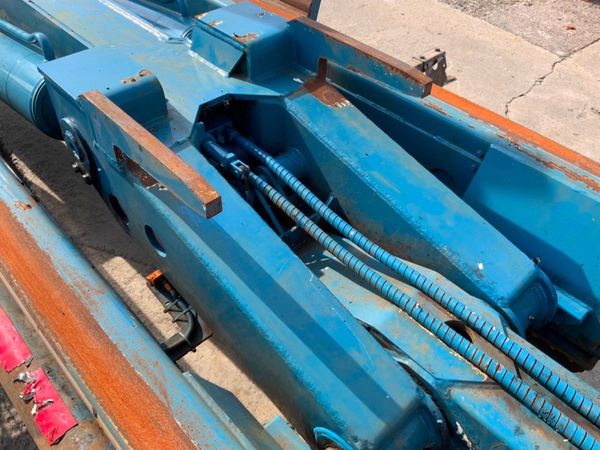 2017 BOUGHTON 8132 BIG HOOK SKIP GEAR.....772.. 311146684