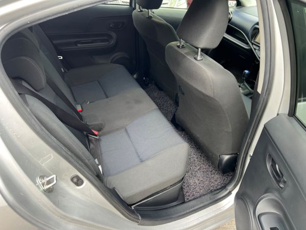 Toyota Aqua 2016 AUTO New Nct 311419974