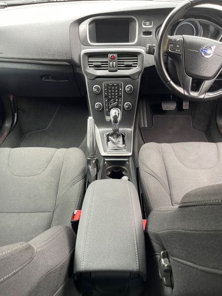 2015 VOLVO V40 (S30) 312126363