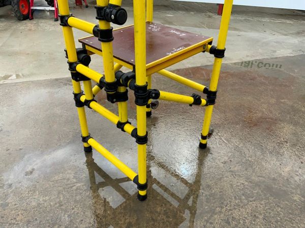FIBREGLASS / GRP SCAFFOLD PLATFORM.....1164. 312508090