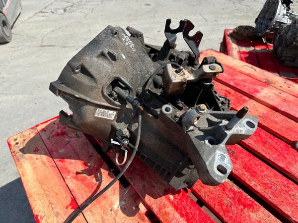 FORD TRANSIT GEARBOX 2.2 FWD....P21G82 312781358