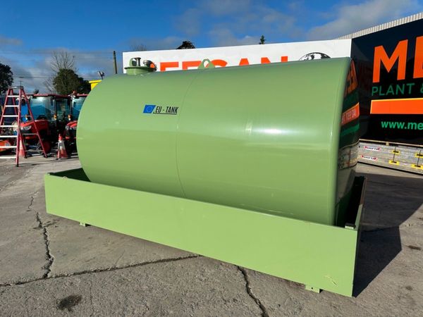 NEW 9000 LITRE FUEL BOWSER TANK. 312964029