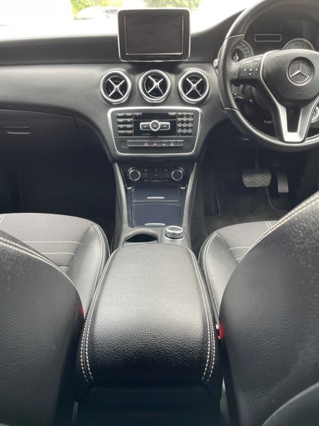 2015 MERC A180 (V02) **LOW MILES** 313068580