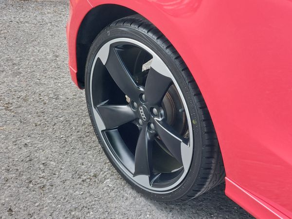 2013 Audi A1  S-Line Urban Racer // *PRISTINE* 313360055