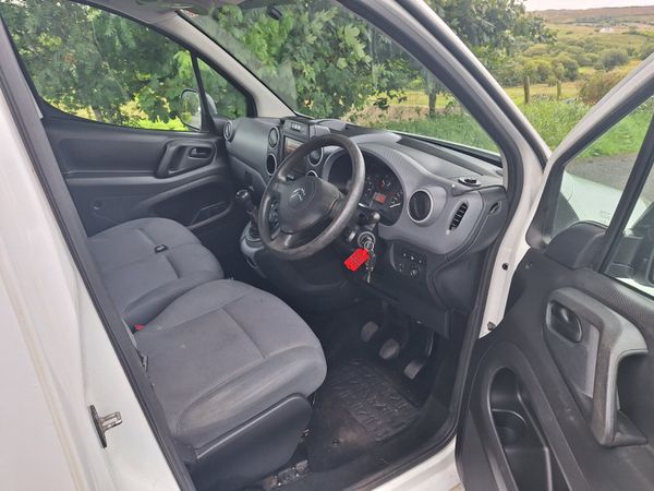 Citroen Berlingo 2016 313792049