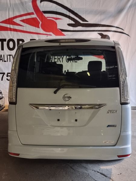 2014 Nissan Serena 2.0 Hybrid Highway Star 8 Seate 324867253