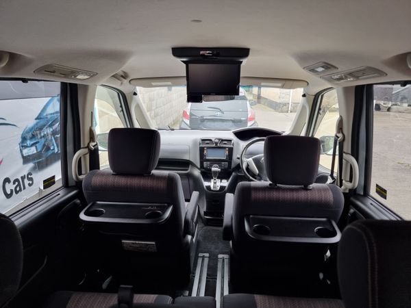 2014 Nissan Serena 2.0 Hybrid Highway Star 8 Seate 324867758