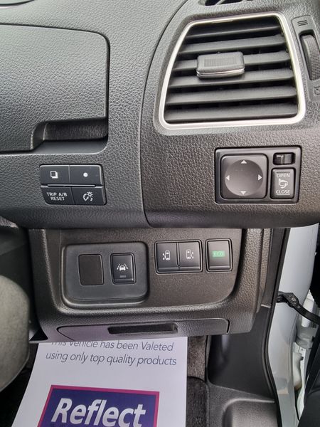 2014 Nissan Serena 2.0 Hybrid Highway Star 8 Seate 324868007