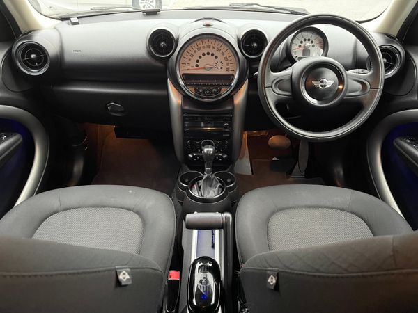 2013 MINI COOPER CROSSOVER (S68) 325008194
