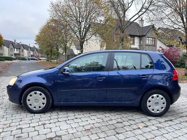 Volkswagen Golf 2007 Automatic 325163896