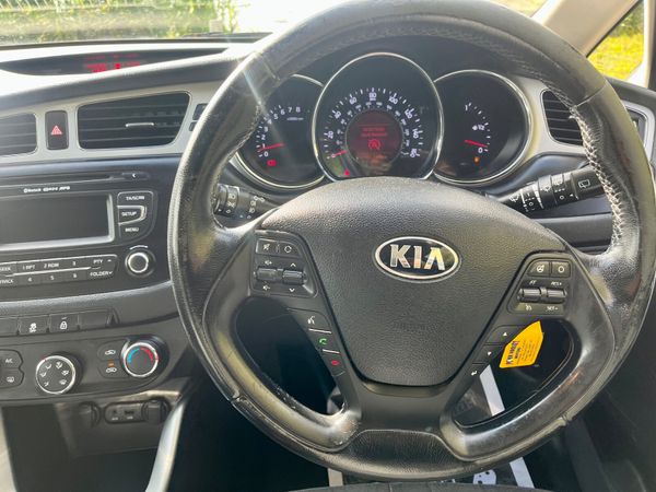 Kia Ceed 2014 325354795