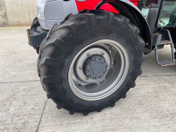 2012 McCormick T115 Max 325455265
