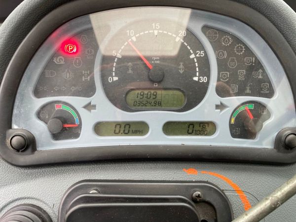 2012 McCormick T115 Max 325455274