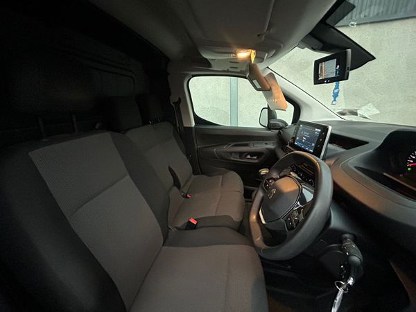 2020 Peugeot Partner 'Professional Plus 325486629