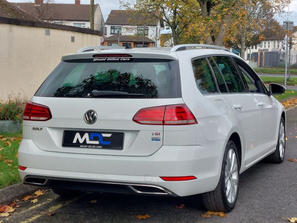 Volkswagen Golf Estate Highline Automatic 2018 326168343