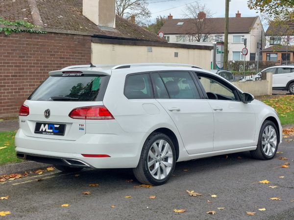 Volkswagen Golf Estate Highline Automatic 2018 326168355