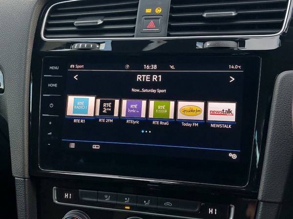 Volkswagen Golf Estate Highline Automatic 2018 326168375