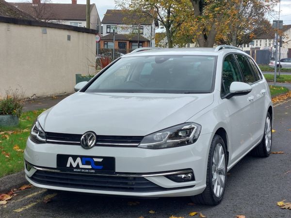 Volkswagen Golf Estate Highline Automatic 2018 326168379