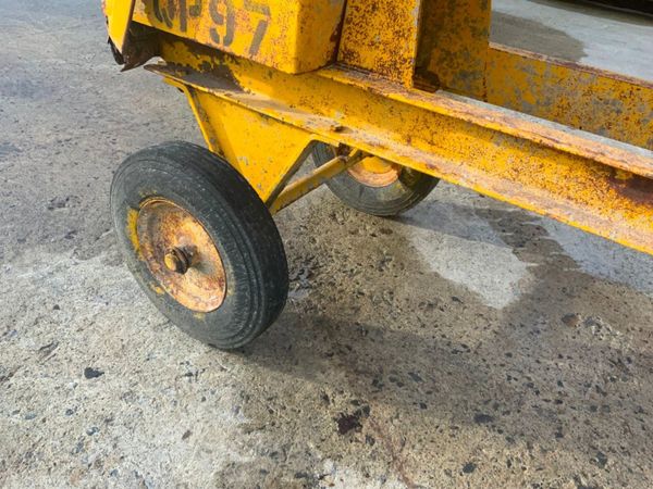MAXIMIXAM  CEMENT MIXER...LISTER ENGINE.10W 326182952