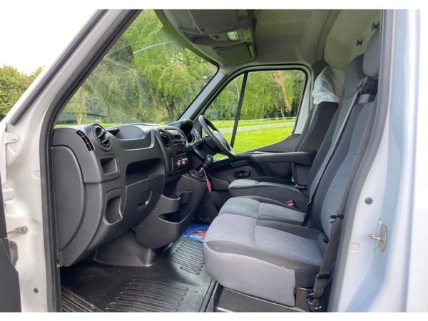 Renault Master 5m New Body Master Lowloader 326247272