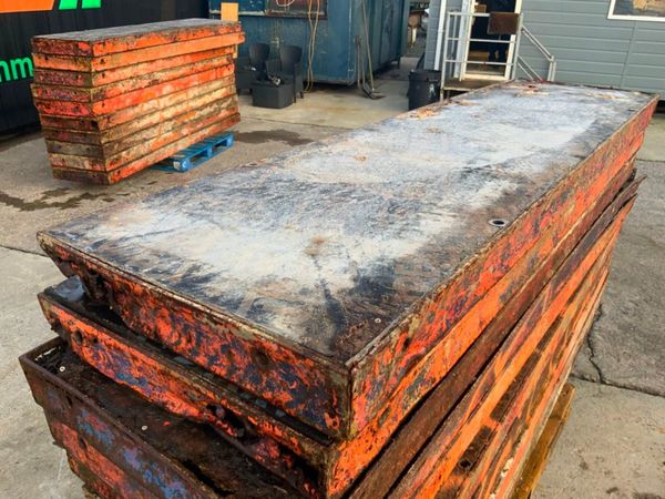PERI SHUTTERING PANS.......2.7mt x 0.7mt 326276582