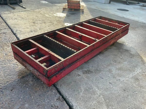 2.7mt x 0.9mt ADJUSTABLE SHUTTERING PANELS. 326295245