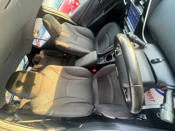 Toyota Prius ** new Arrival **2016 326375558