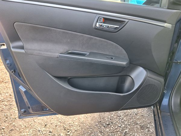 Suzuki Swift 1.2L I-STYLE Petrol Automatic 326444441