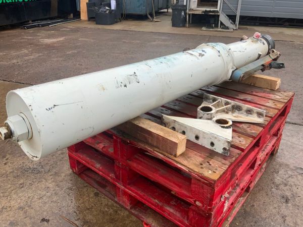 Trailer Trailer Hyva FC A179 Trailer Tipping Ram. 326565673